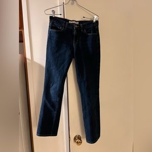J Brand size 25. Inseam 28”